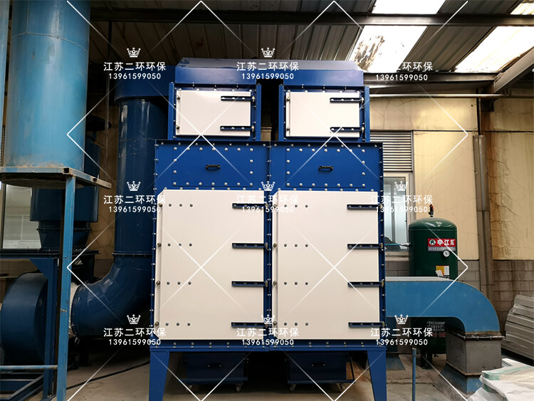 濾筒除塵器與布袋除塵器的產品區(qū)別